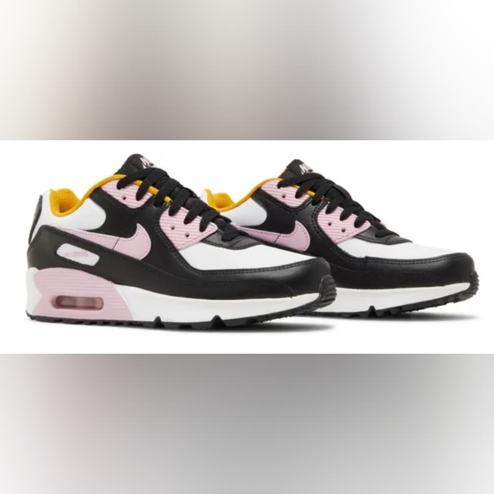 Nike Air Max 90 Leather GS 'Black Light Arctic Pink' Sneakers Size 4.5 MSRP $100